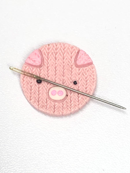 Knitted Pearl the Pig Needle Minder