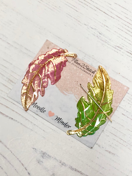 Golden Shimmer Leaf Needle Minders