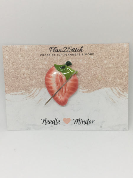Sweet Strawberry Needleminder
