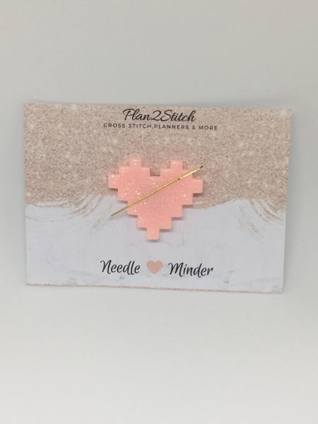 Pixel Pink Glitter Heart Needleminder