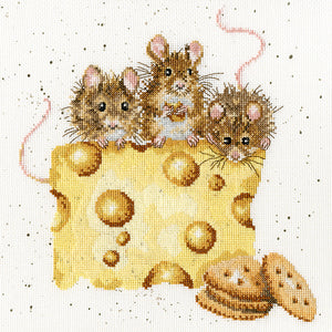 Crackers About Cheese Wrendale Designs by Hannah Dale Bothy Threads Kit