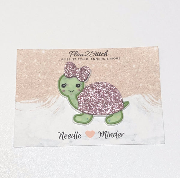 Tilly the Turtle Needle Minder