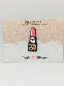 Leopard Lipstick Needleminder
