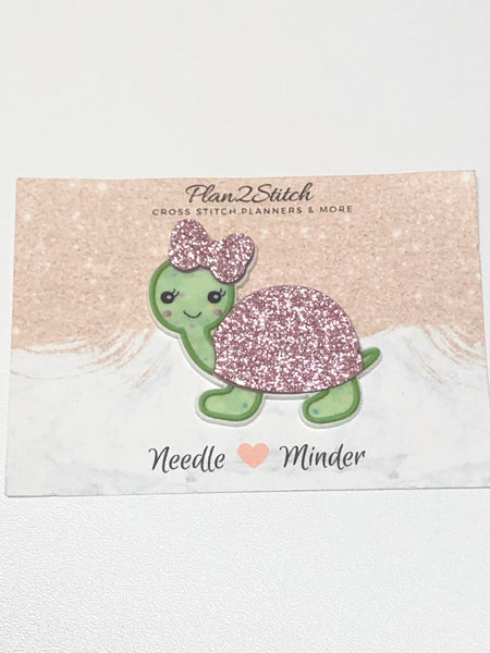 Tilly the Turtle Needle Minder